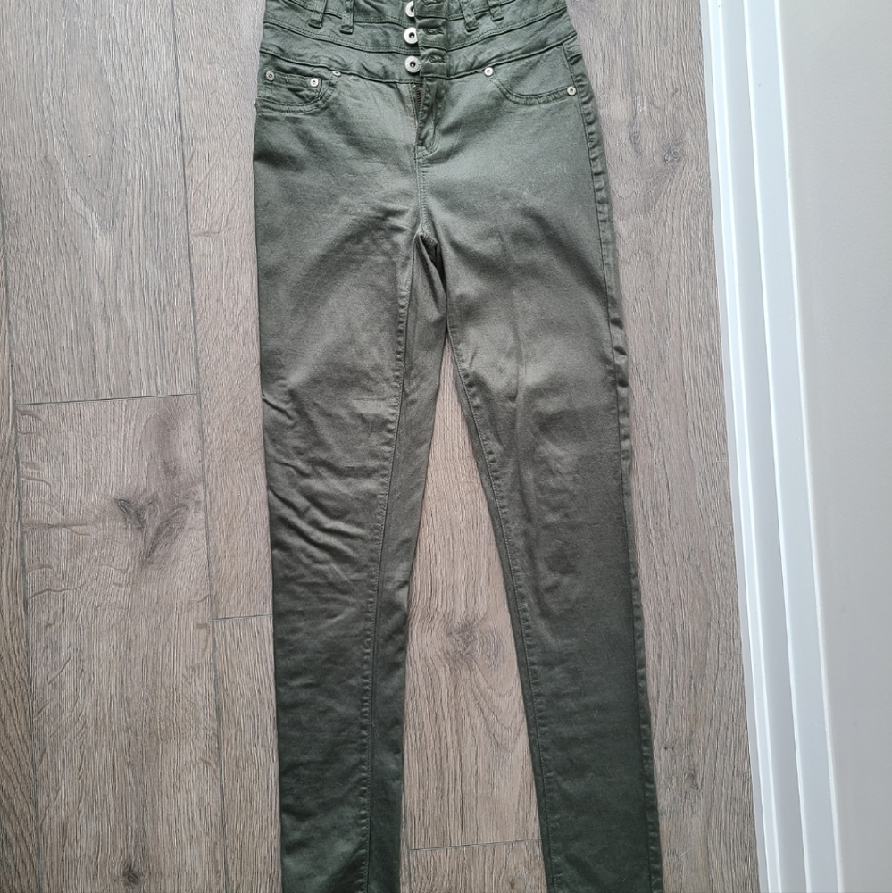 LOT OF 2 Sirens brand seductions pants size 2